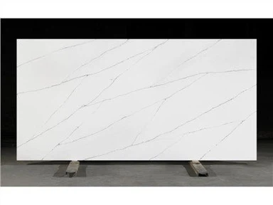 Fehér márvány kinézetű kvarc munkalapok fekete erezettel